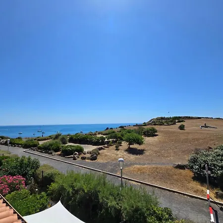 Entre 2 Plages : Vue Exceptionnelle Proche De La Et Du Centre 3* 아그